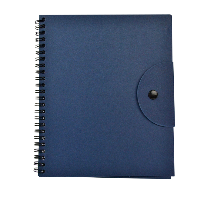 LIBRETA CON BROCHE AL FRENTE G131